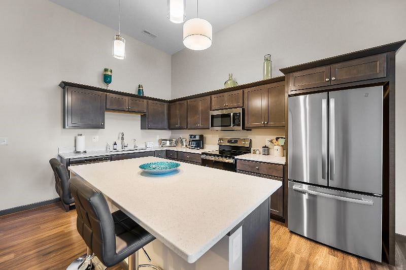 Furnished Finder property 413217_1 photo 21