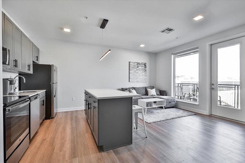 Furnished Finder property 413244_3 photo 9