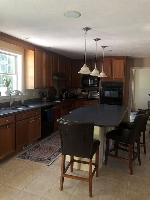 Furnished Finder property 413252_2 photo 5