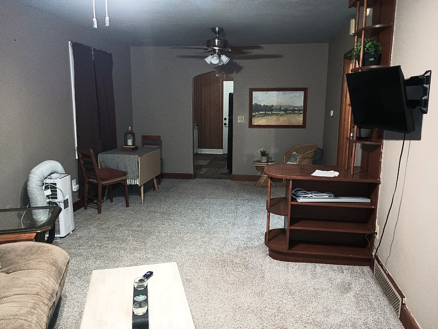 Furnished Finder property 413336_2 photo 5