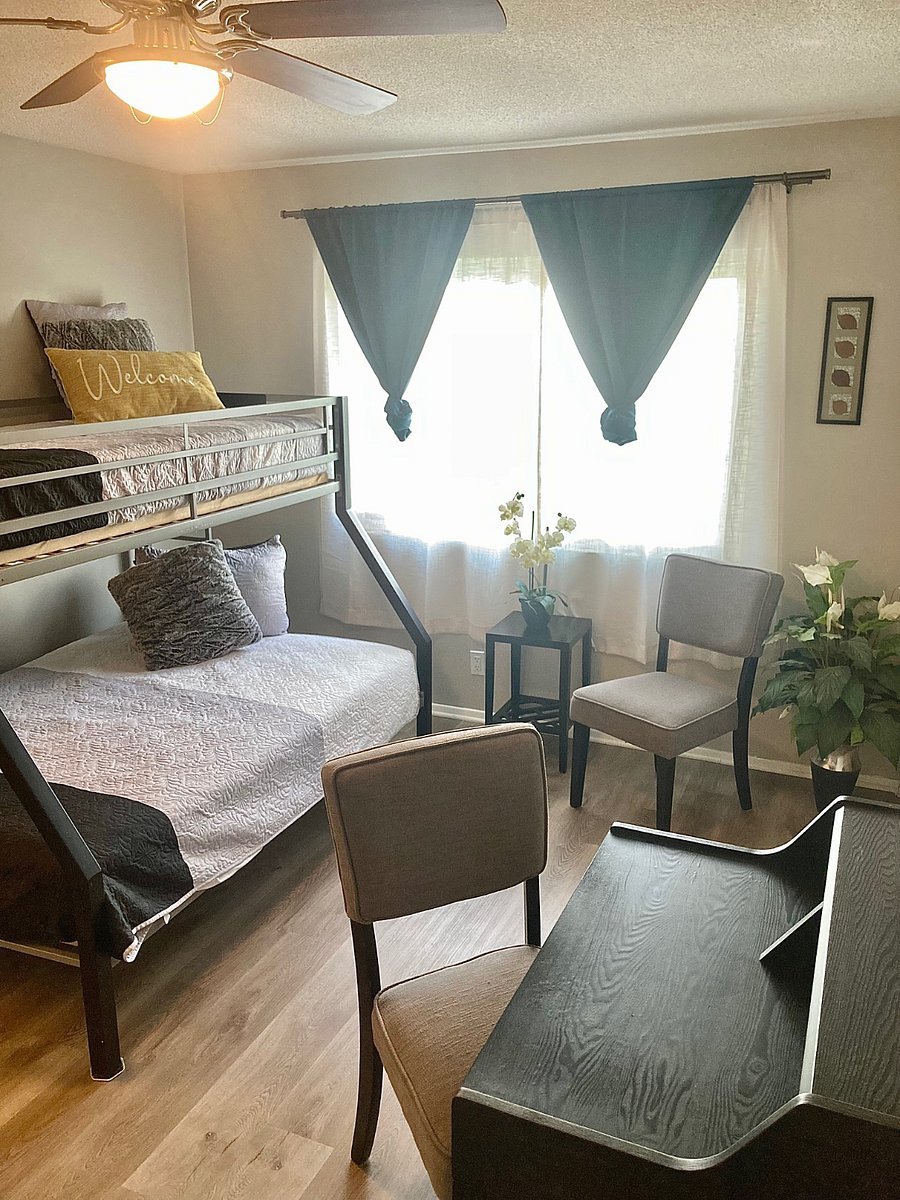 2nd option (additional room)