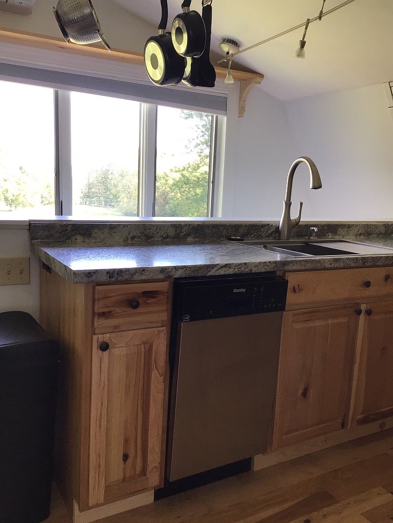Furnished Finder property 413340_1 photo 14