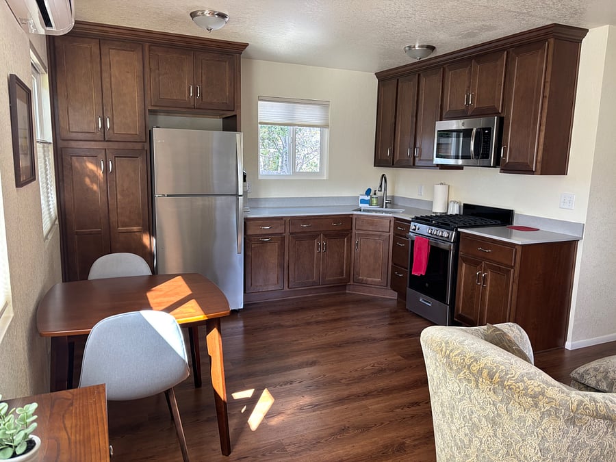 Furnished Finder property 413346_1 photo 3
