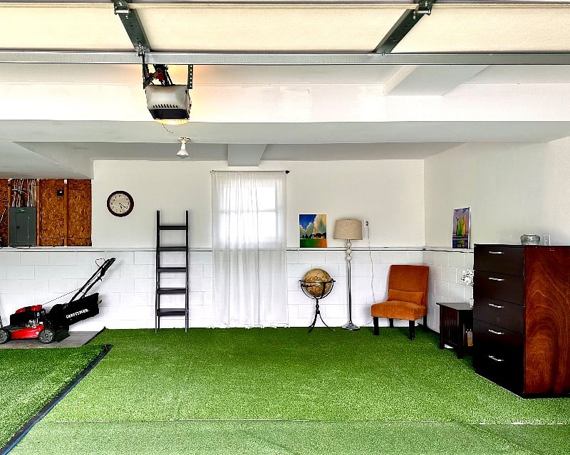 Garage Parking w/Remote Control