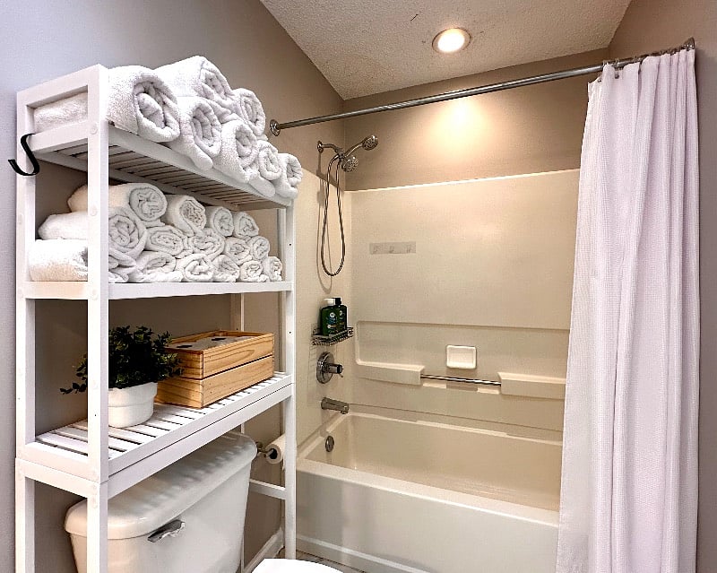 Full Bath (Second Floor)
