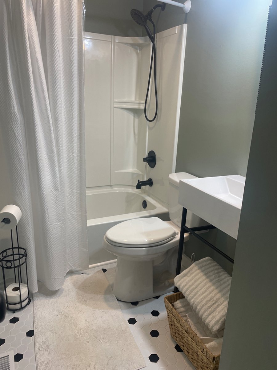 Furnished Finder property 413413_1 photo 23