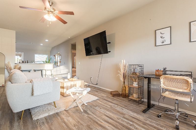 Furnished Finder property 413422_1 photo 25
