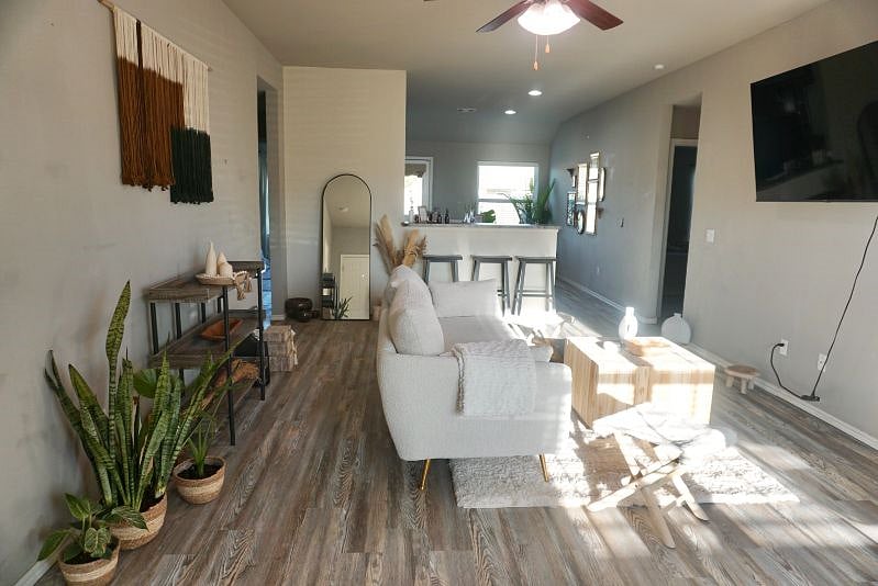 Furnished Finder property 413422_1 photo 29