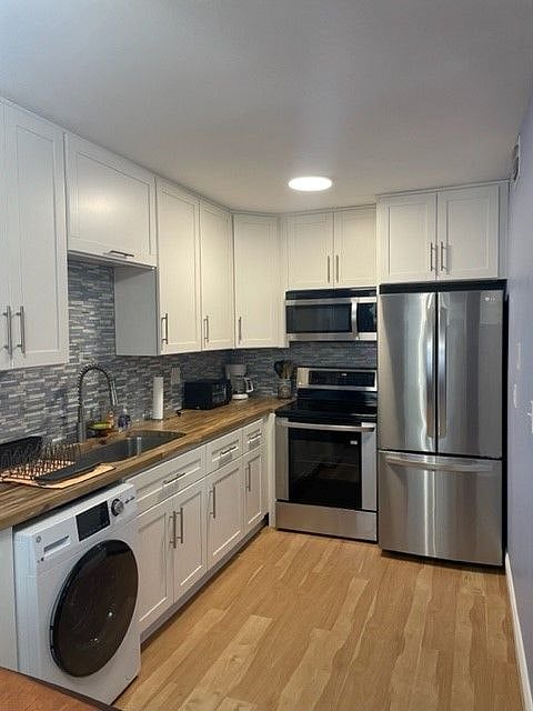Furnished Finder property 413423_1 photo 3
