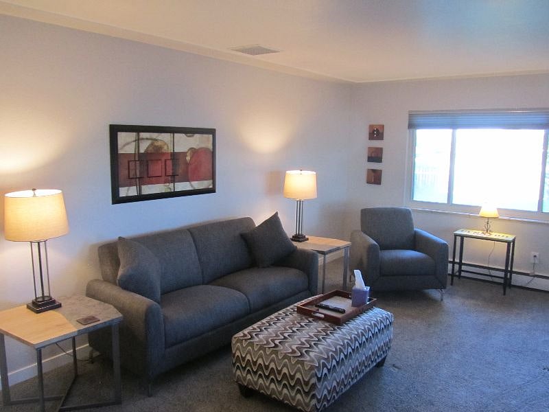 Furnished Finder property 413439_1 photo 13
