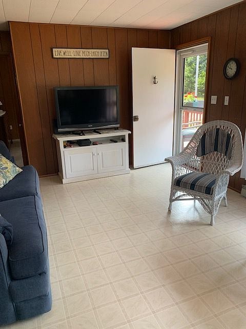 Furnished Finder property 413467_1 photo 8