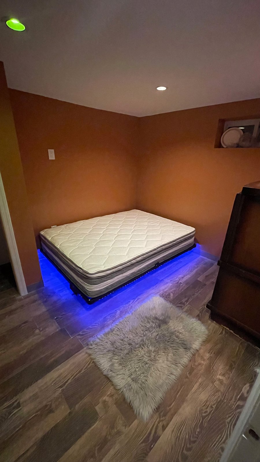 Furnished Finder property 413468_2 photo 14