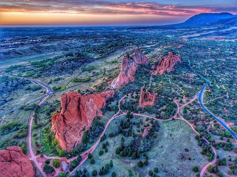 83 miles/1.5 hours from Garden of the Gods (Colorado Springs)