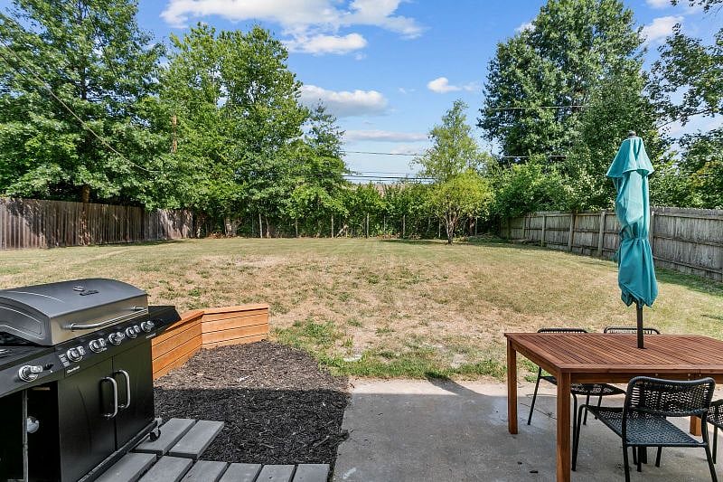 Furnished Finder property 413540_1 photo 18