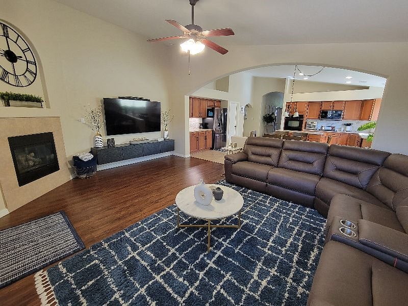 Furnished Finder property 413562_1 photo 4