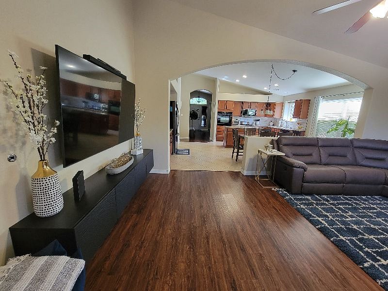 Furnished Finder property 413562_1 photo 5