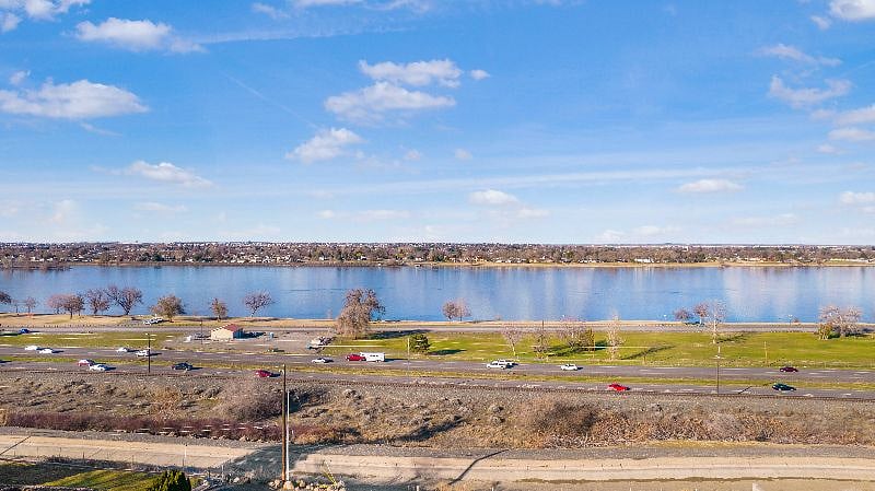 Furnished Finder property 413565_1 photo 16