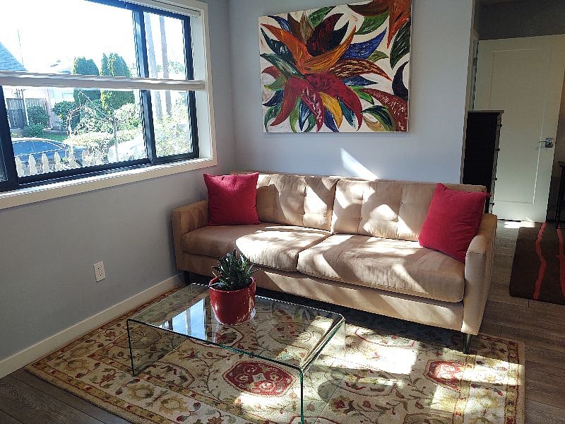 Furnished Finder property 413610_1 photo 4
