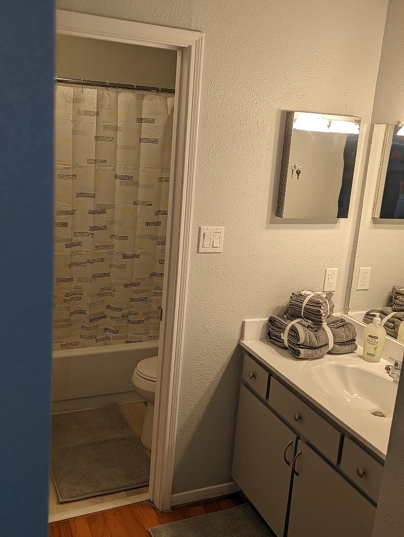 Furnished Finder property 413649_1 photo 24