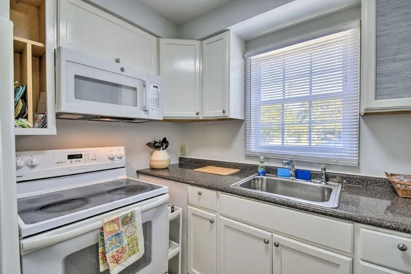 Furnished Finder property 413654_1 photo 12