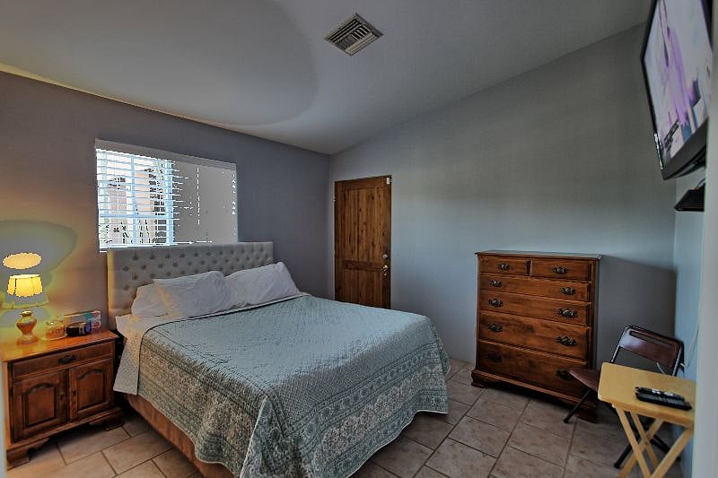 Furnished Finder property 413701_1 photo 7