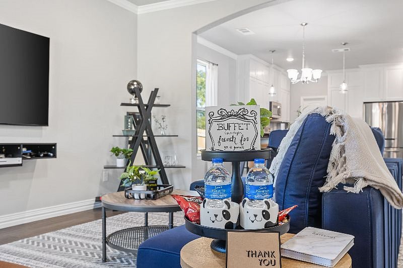 Furnished Finder property 413707_1 photo 3