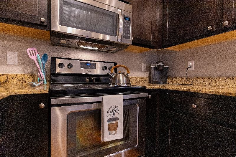Furnished Finder property 413717_1 photo 6