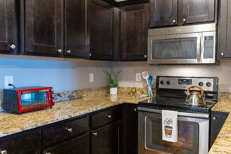 Furnished Finder property 413717_1 photo 7