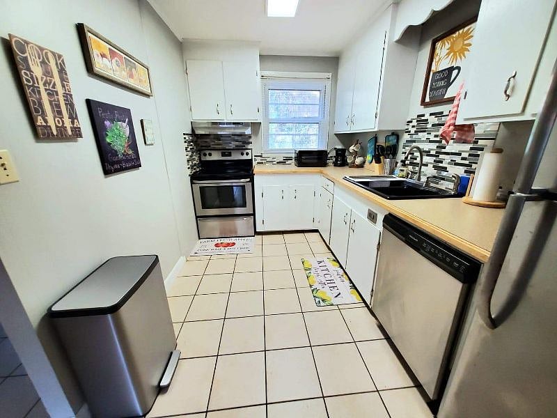 Furnished Finder property 413737_1 photo 7