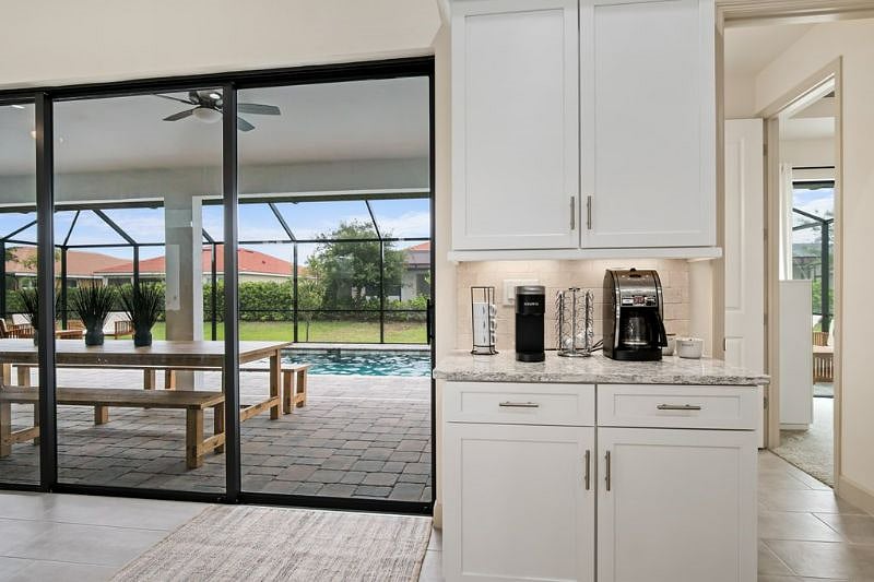 Furnished Finder property 413745_1 photo 25