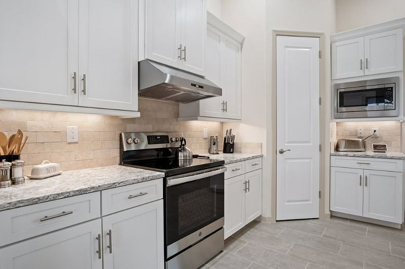 Furnished Finder property 413745_1 photo 32