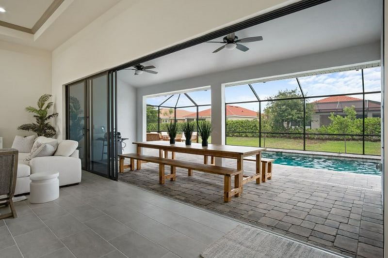 Furnished Finder property 413745_1 photo 45