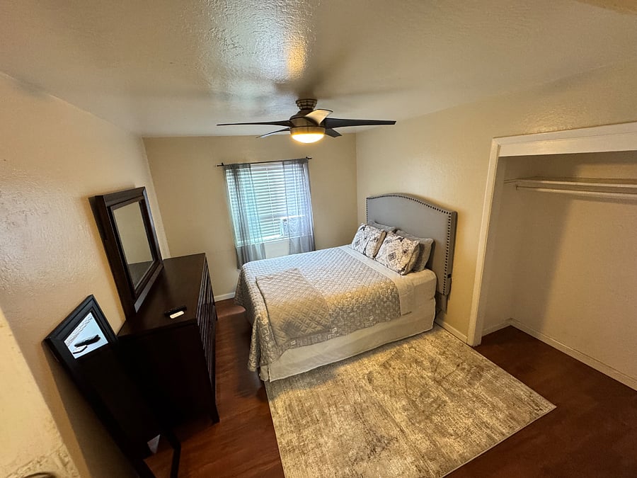 Furnished Finder property 413755_4 photo 8