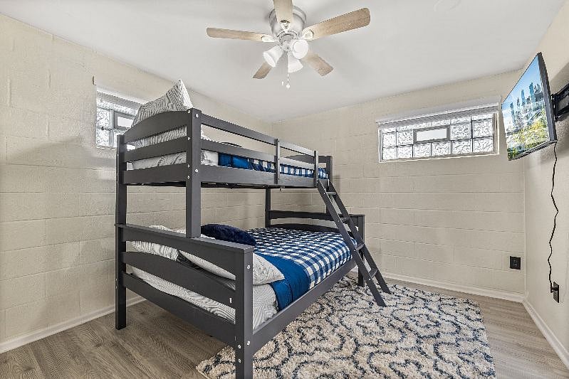 downstairs bed room, attached bathroom twin and full