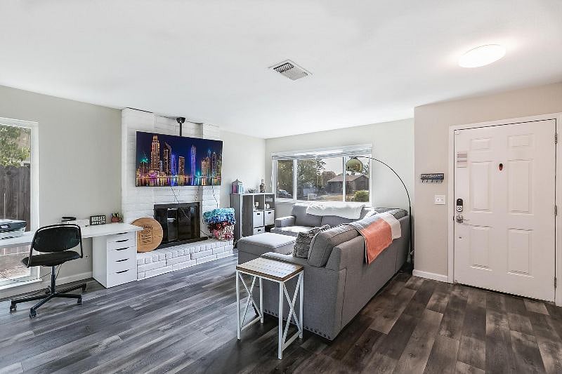 Furnished Finder property 413762_1 photo 4