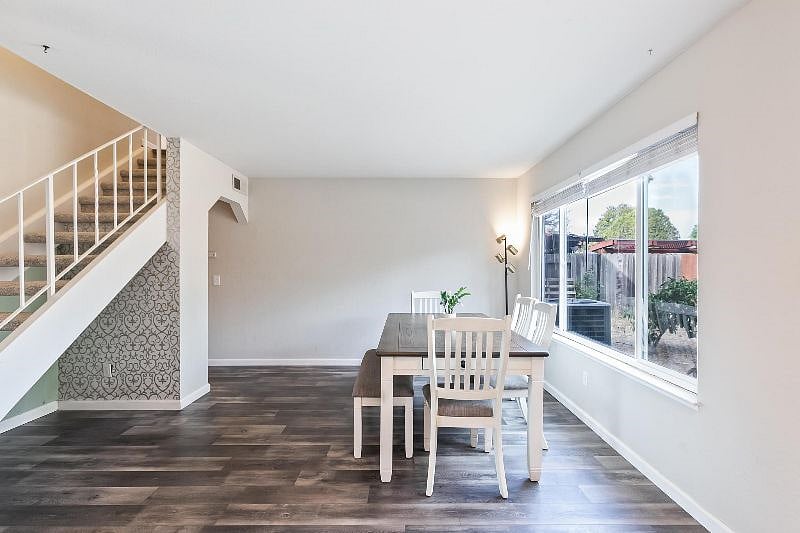 Furnished Finder property 413762_1 photo 9