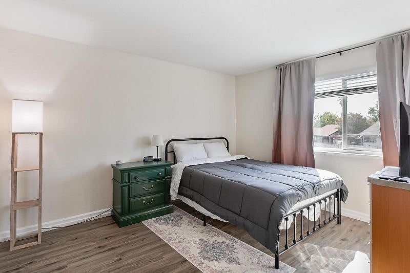 Furnished Finder property 413762_1 photo 30