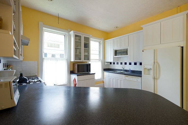 Furnished Finder property 413824_1 photo 18