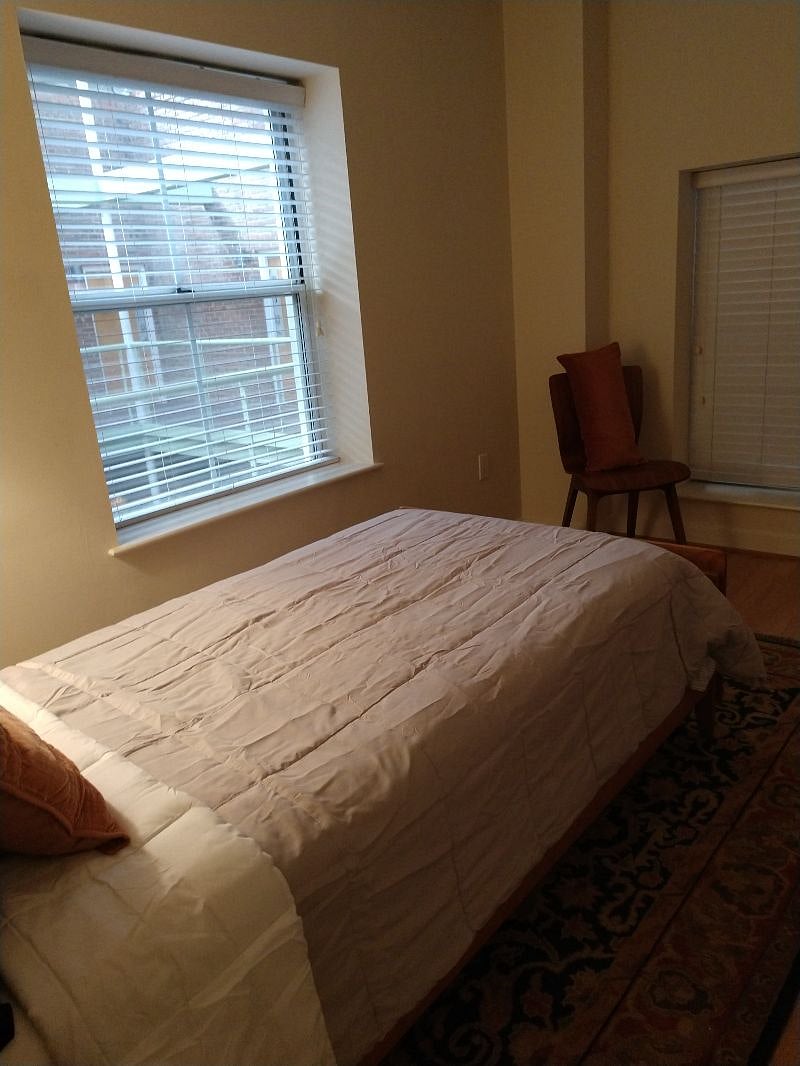 additional shot of second bedroom/office