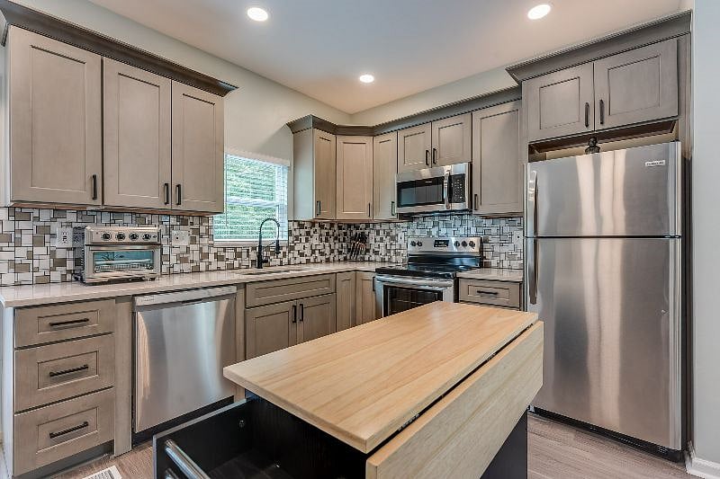 Furnished Finder property 413885_1 photo 14