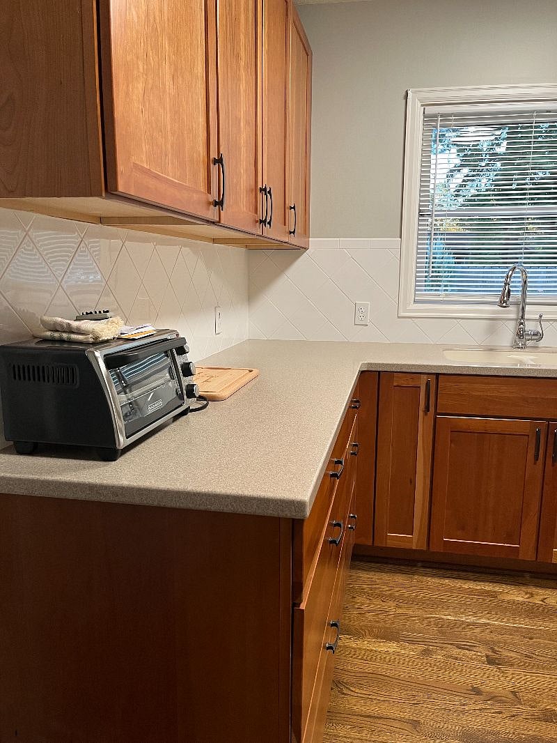 Furnished Finder property 413890_1 photo 6