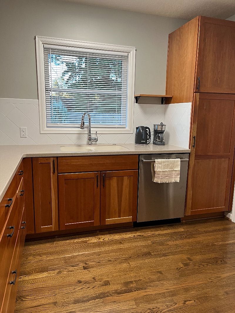 Furnished Finder property 413890_1 photo 5
