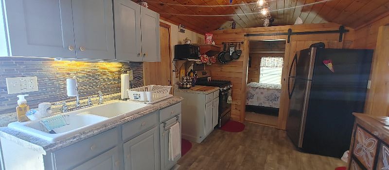 Furnished Finder property 413913_1 photo 9