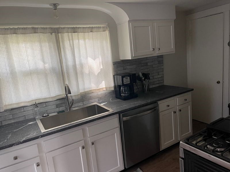 Furnished Finder property 413938_1 photo 7