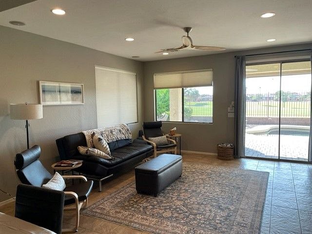 Furnished Finder property 413945_1 photo 16