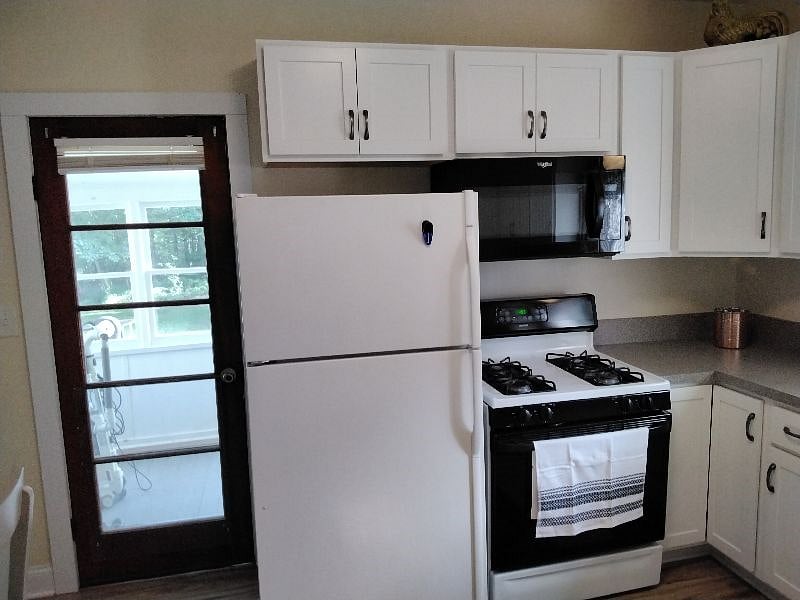 Furnished Finder property 414012_2 photo 13