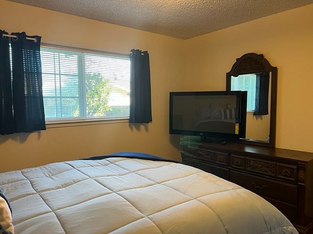 Furnished Finder property 414015_1 photo 12