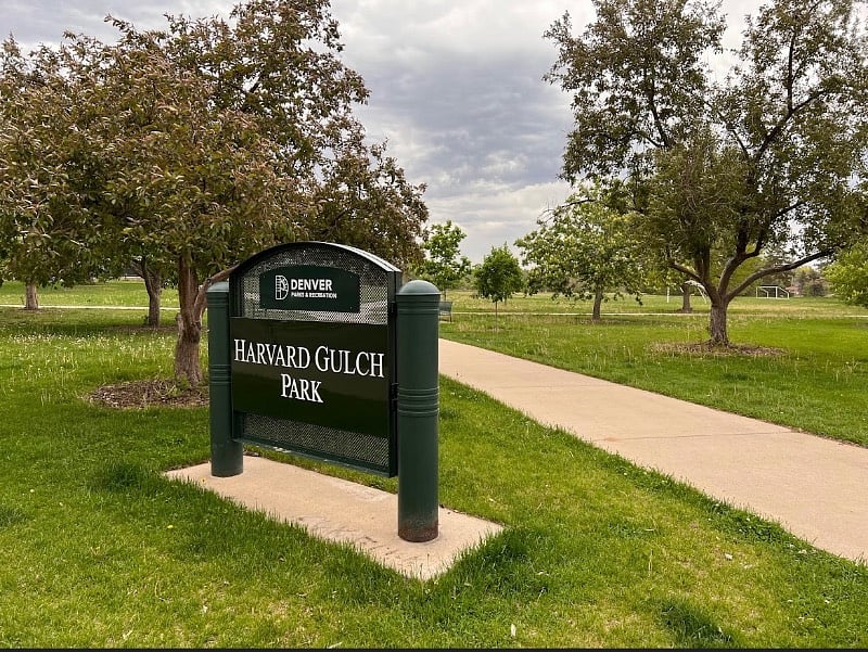 Harvard Gulch Park, Gym/Rec center, and golf course - 0.6 miles away!