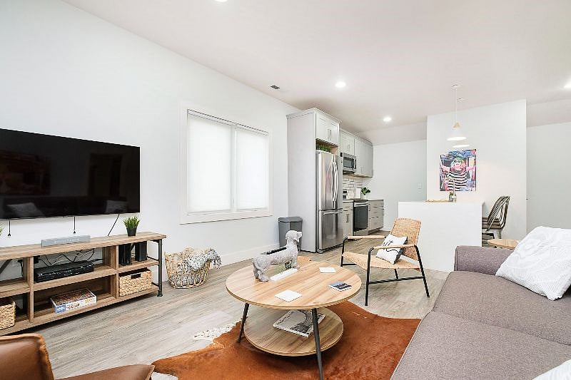 Furnished Finder property 414069_1 photo 3