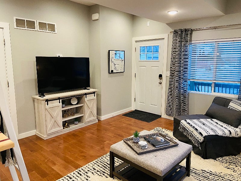 Furnished Finder property 414142_1 photo 3